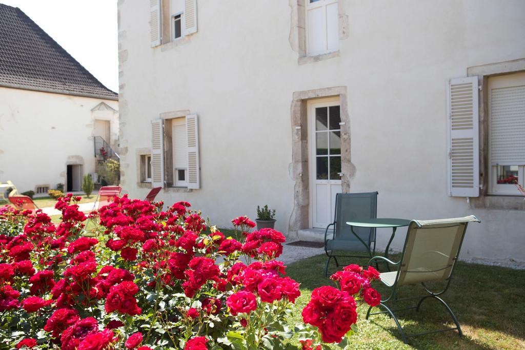 Hotel l'Orée Des Vignes Gilly-lès-Cîteaux Exterior foto